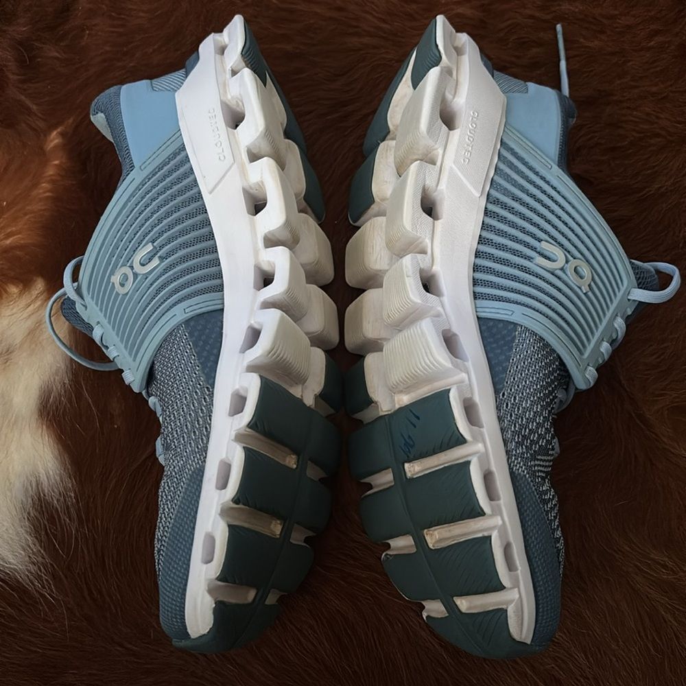 On Running On Cloudswift Snickers Casual in Sky/ Azul Size 7.5 - Picture 4 of 8